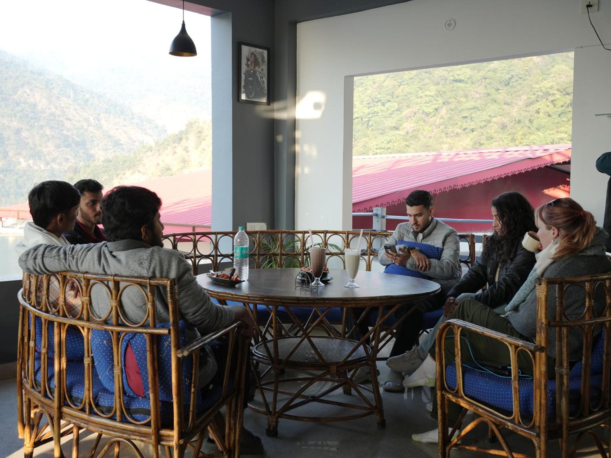 Albergue Skyard Rishikesh, Laxman Jhula Exterior foto