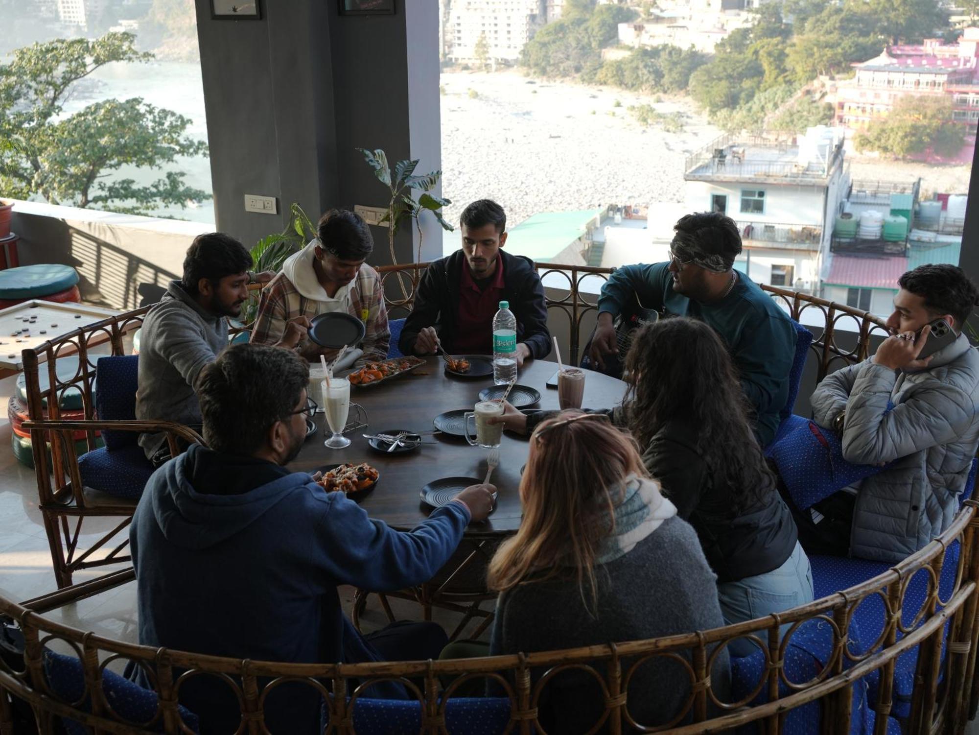 Albergue Skyard Rishikesh, Laxman Jhula Exterior foto