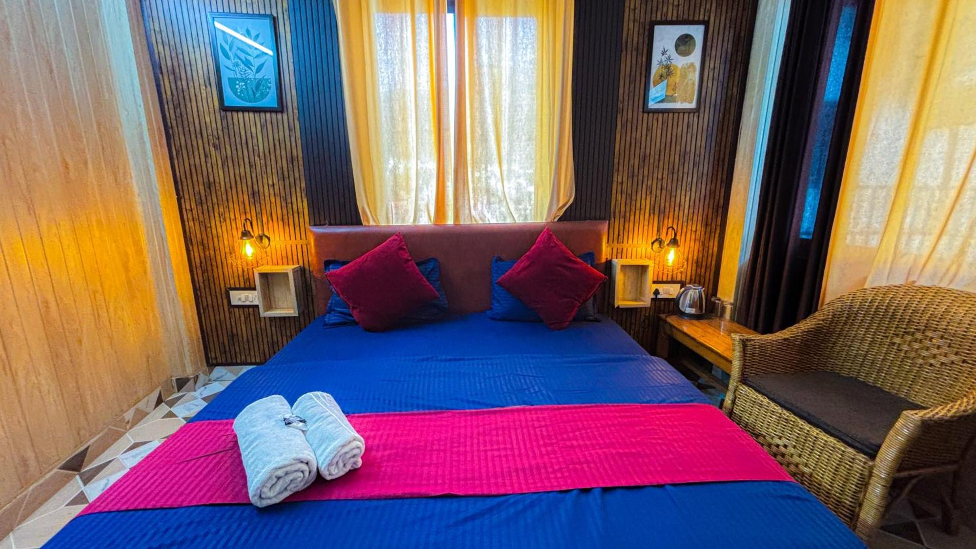 Albergue Skyard Rishikesh, Laxman Jhula Exterior foto