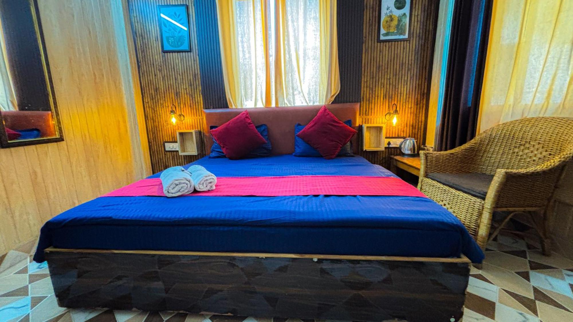 Albergue Skyard Rishikesh, Laxman Jhula Exterior foto